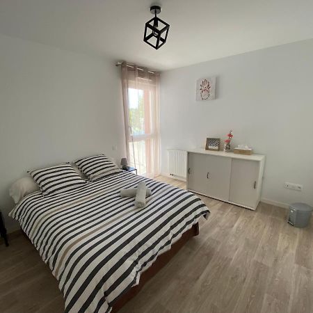 Chez Ngoc - Appartement Meuble Ланьон Экстерьер фото